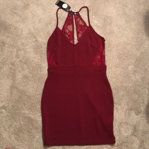 GORGEOUS Scarlett dress with lace embellishment